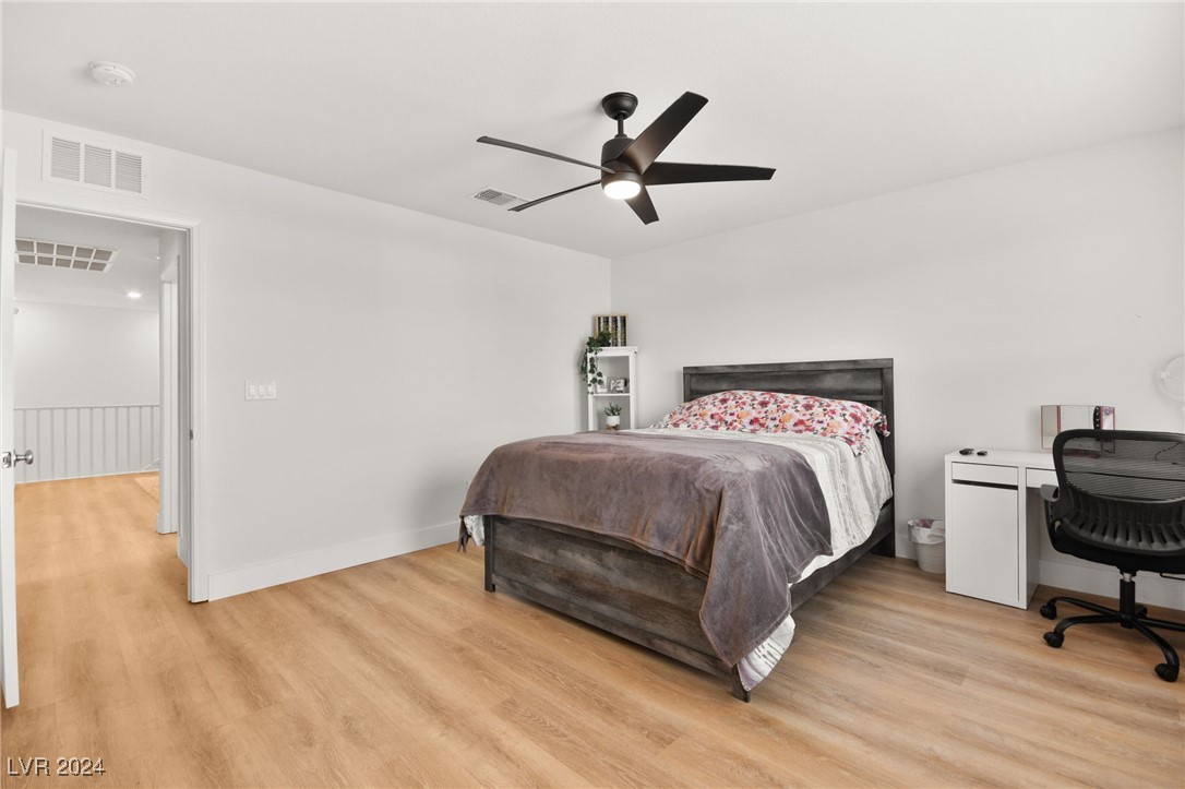 7661 Mojave Wind Avenue