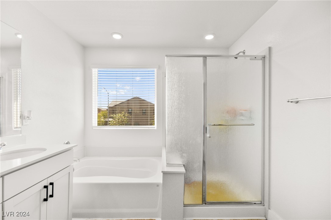 7661 Mojave Wind Avenue