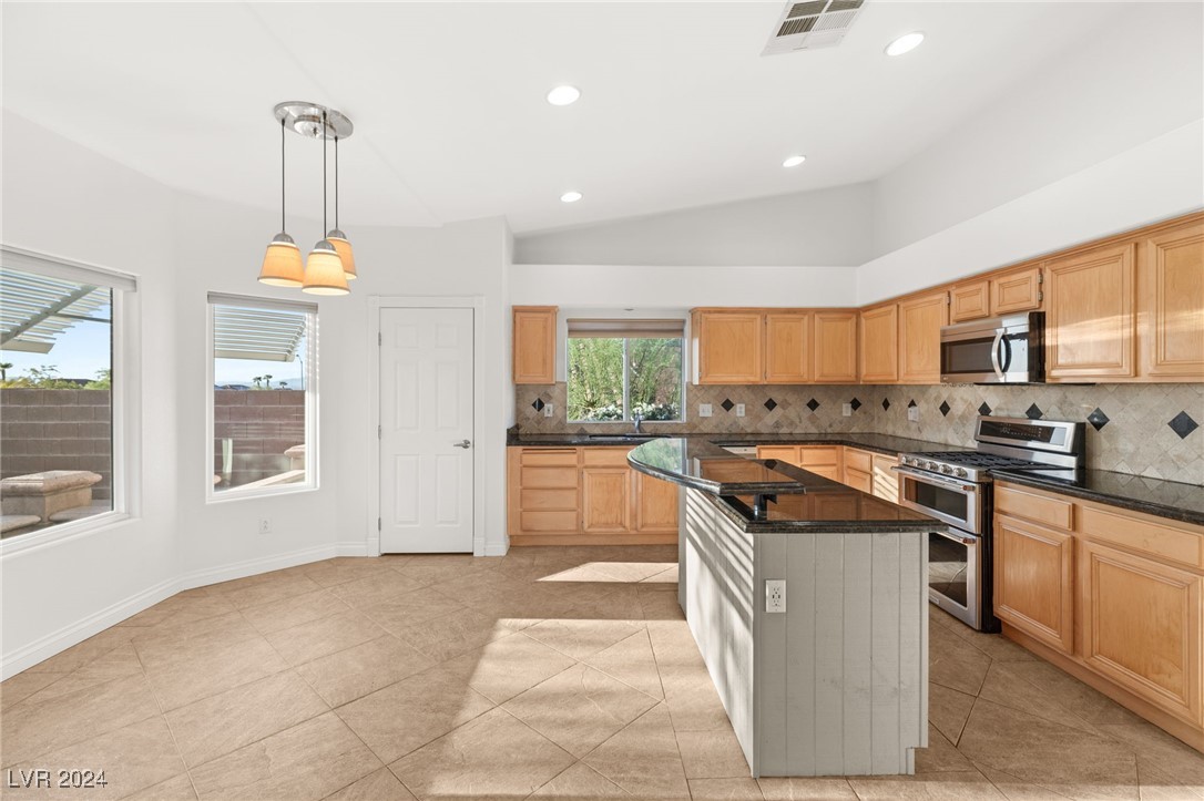 105 Crescent Bay Street