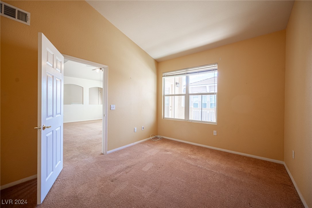 10550 West Alexander Road 2077