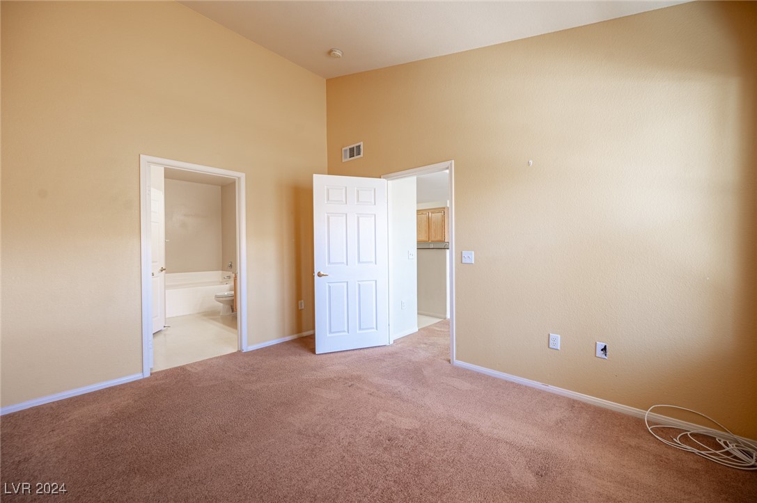 10550 West Alexander Road 2077