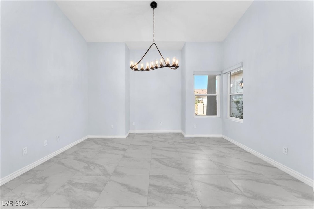 3958 Tropical Vine Street