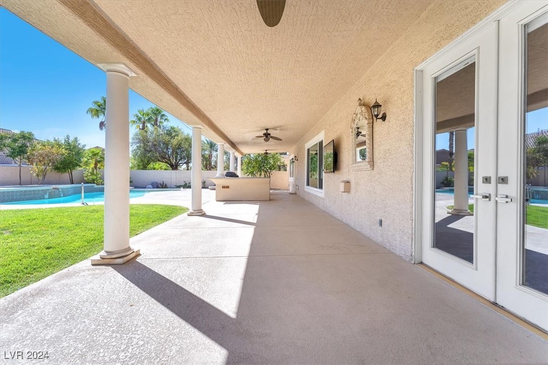 3958 Tropical Vine Street