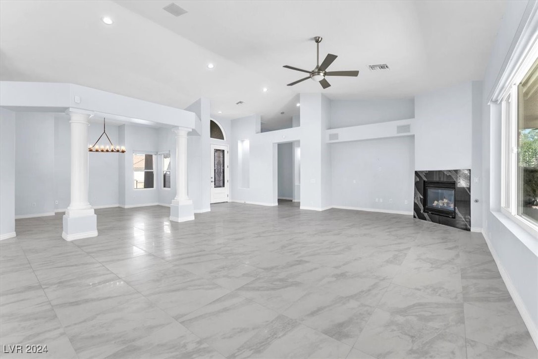 3958 Tropical Vine Street