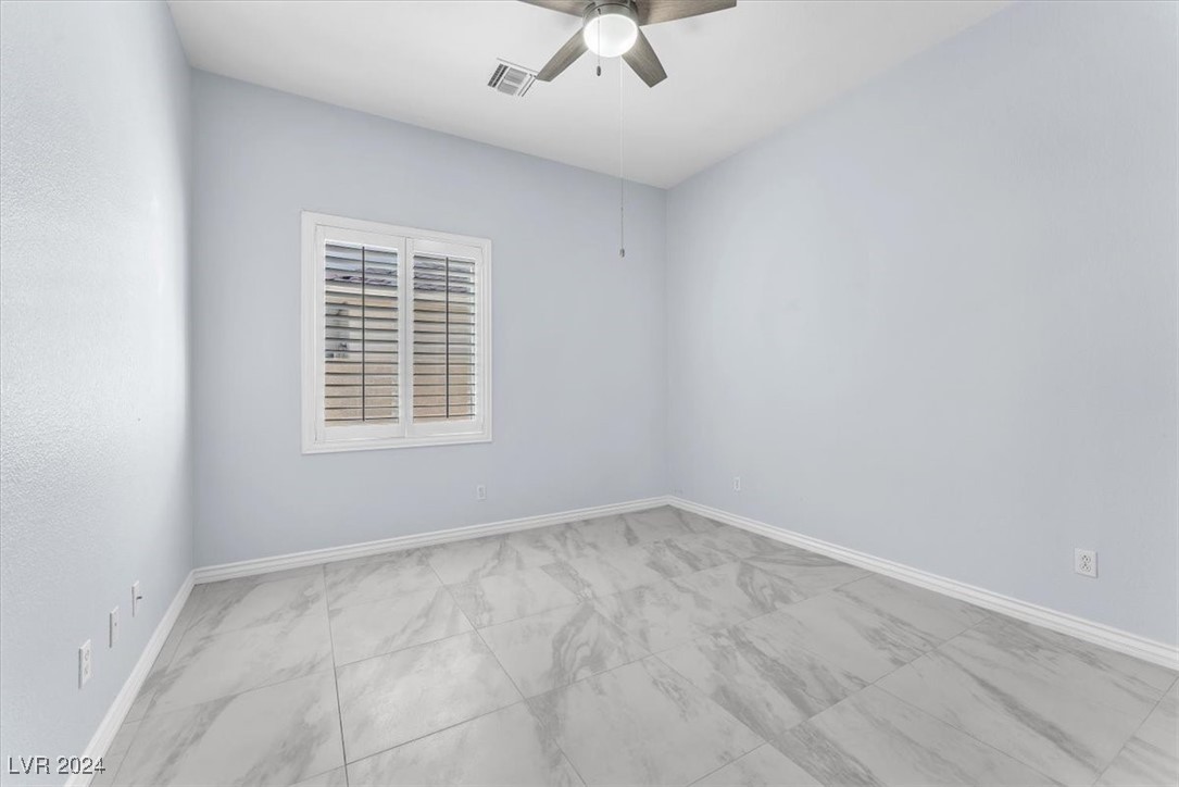 3958 Tropical Vine Street