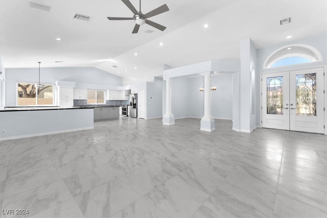 3958 Tropical Vine Street