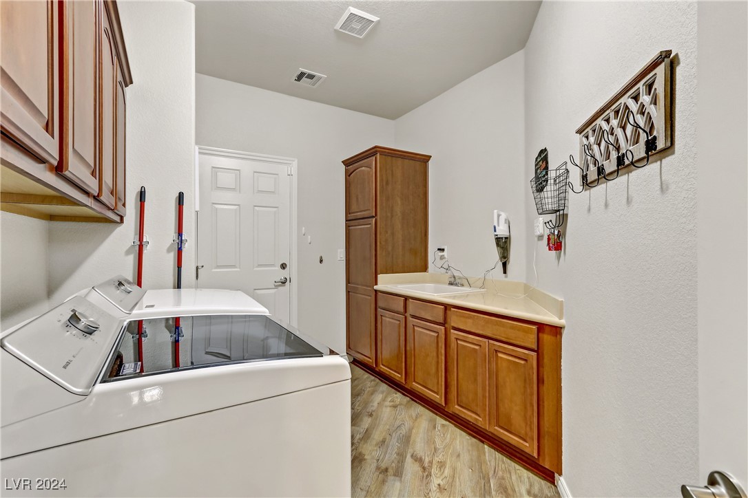 2736 Lawrencekirk Court