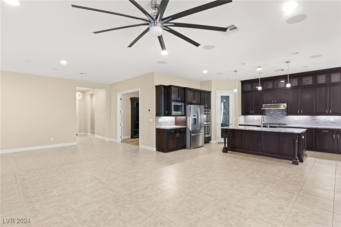 7323 Ellison Park Street