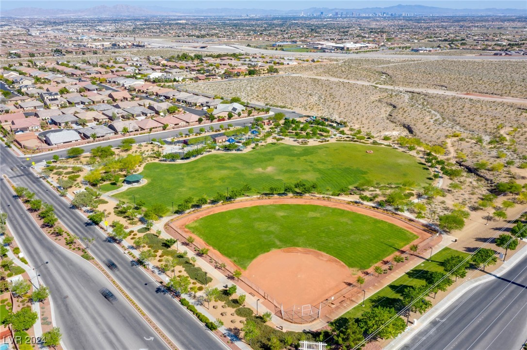 7323 Ellison Park Street