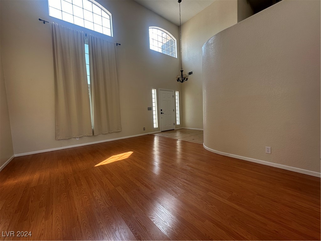 1588 Kiwi Lane