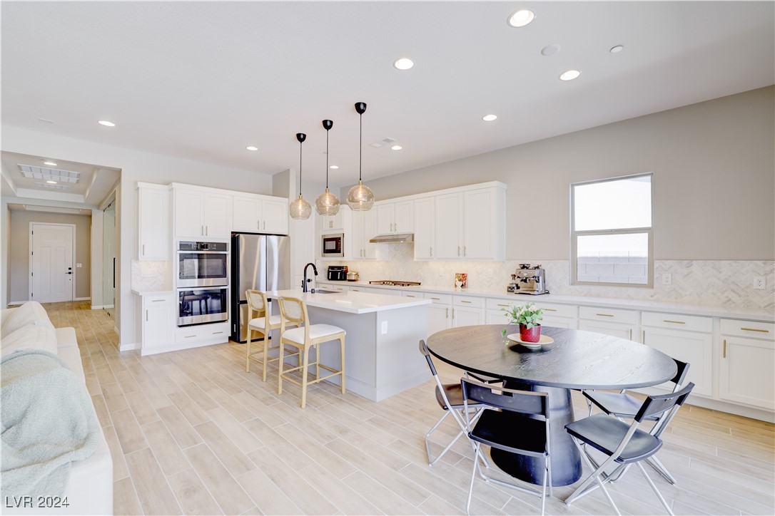 11623 Hatchling Avenue