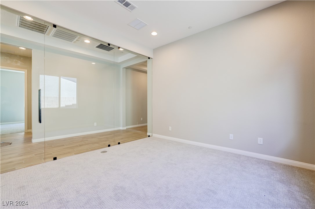 11623 Hatchling Avenue