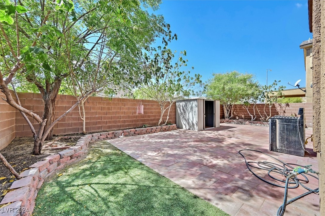 4445 Carrier Dove Avenue