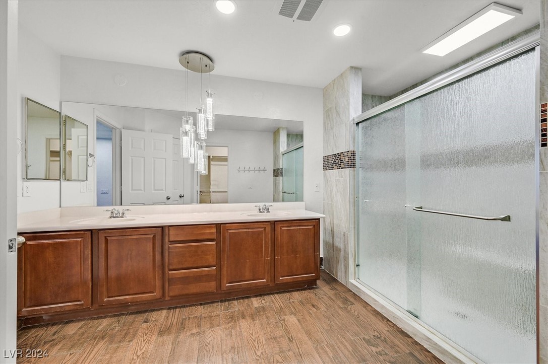 4445 Carrier Dove Avenue