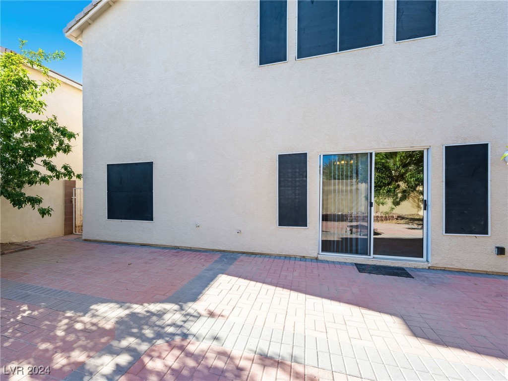 9188 Rushing Wind Avenue