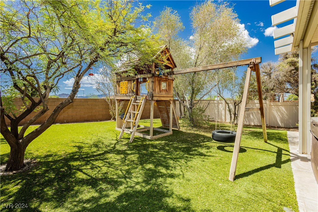 587 Bayo Canyon Court