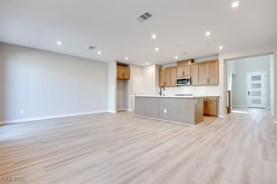 645 Echelon Street