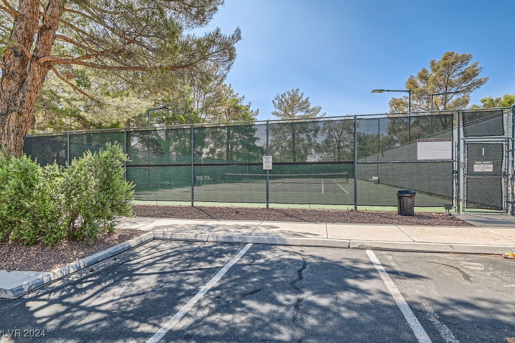 7661 Rolling View Drive 202
