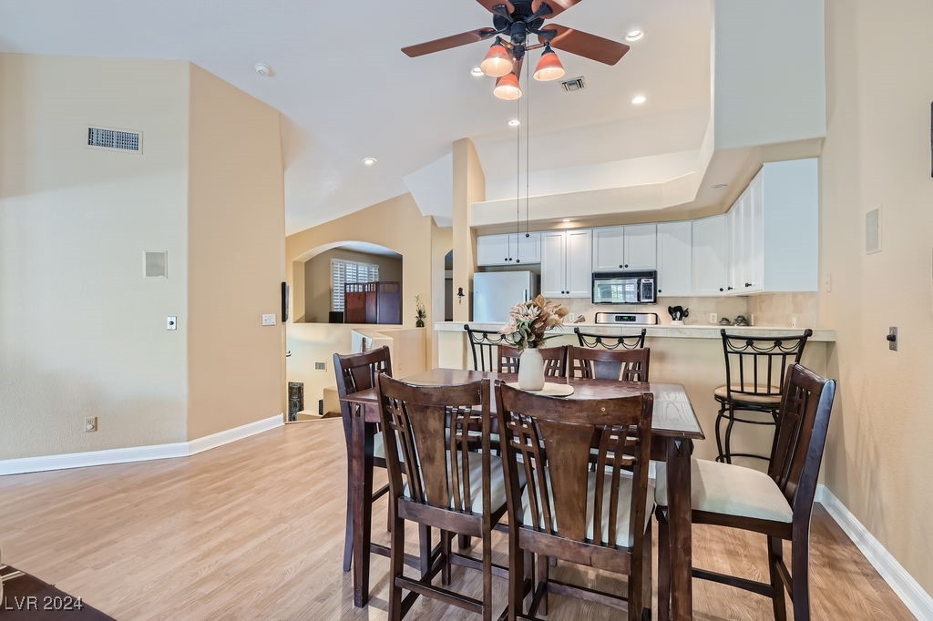 7661 Rolling View Drive 202