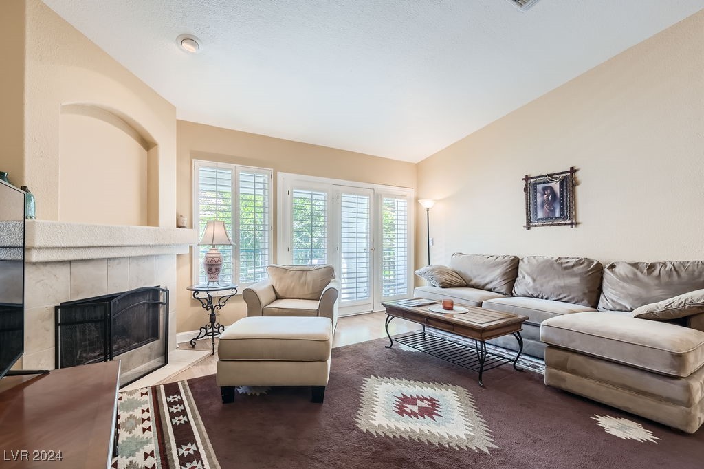 7661 Rolling View Drive 202