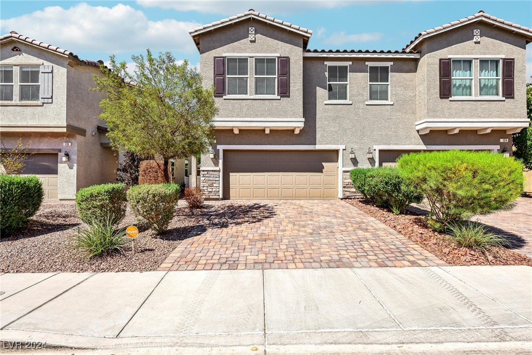 120 Pollentia Avenue