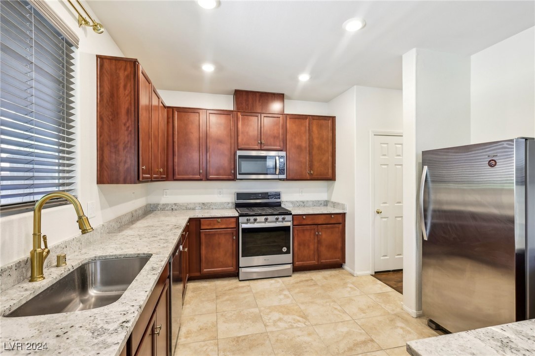 120 Pollentia Avenue