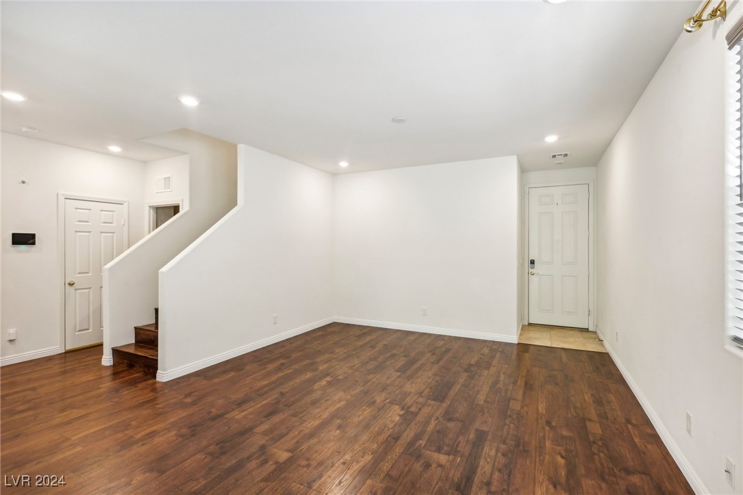 120 Pollentia Avenue