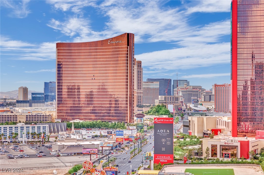 2700 Las Vegas Boulevard 2002