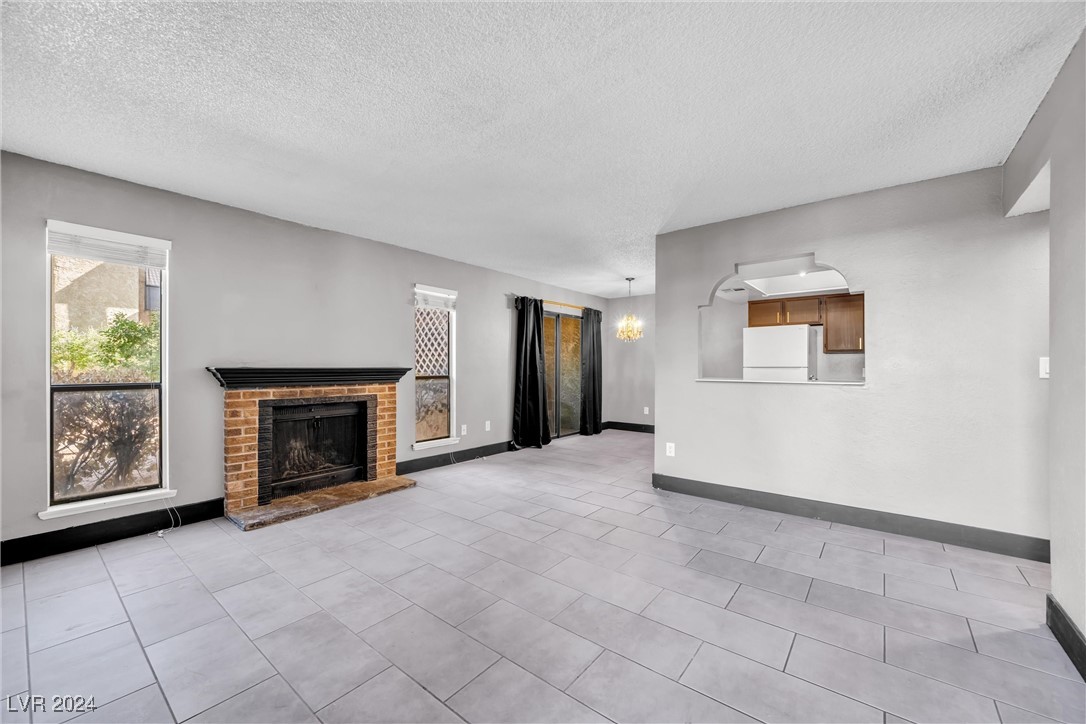 4738 Obannon Drive B