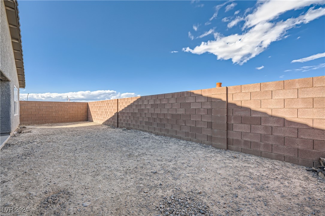 650 Dawson Falls Avenue