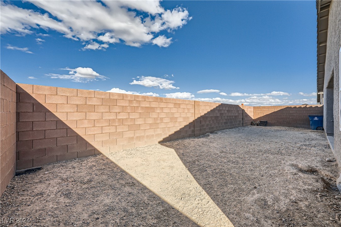 650 Dawson Falls Avenue