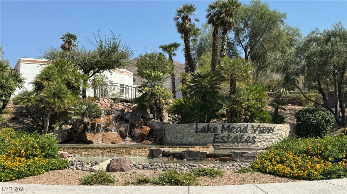 207 Red Rock Road