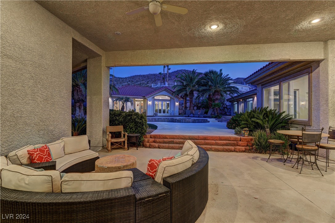 207 Red Rock Road