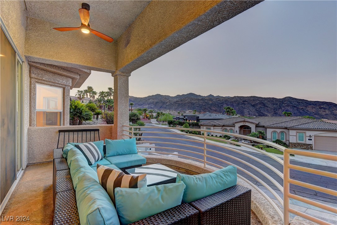 207 Red Rock Road