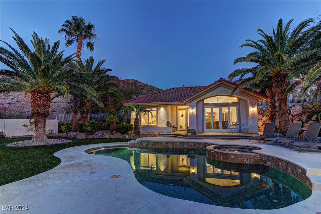 207 Red Rock Road