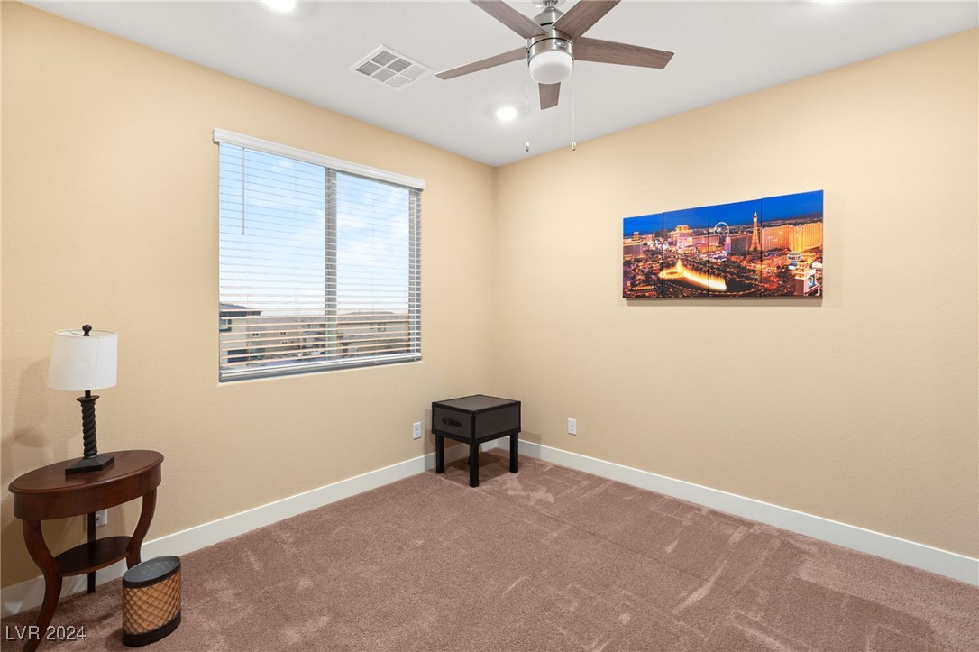 10374 Grapevine Hill Avenue