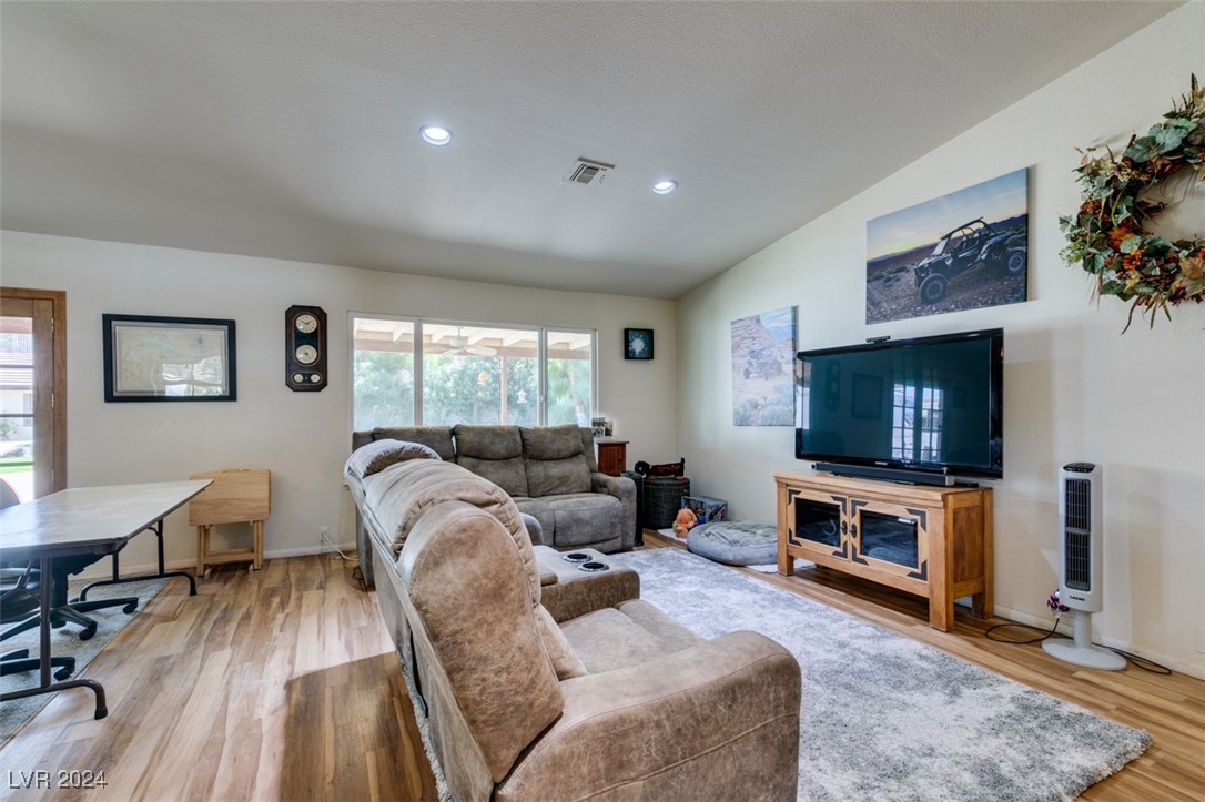 6327 Concho Lane