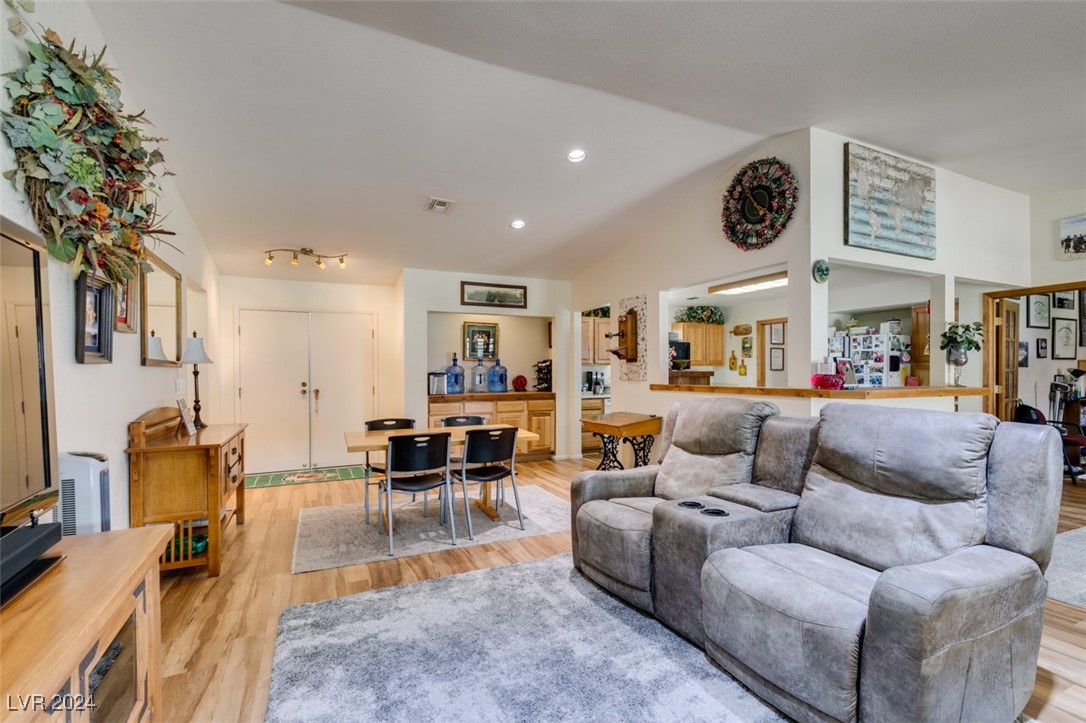 6327 Concho Lane