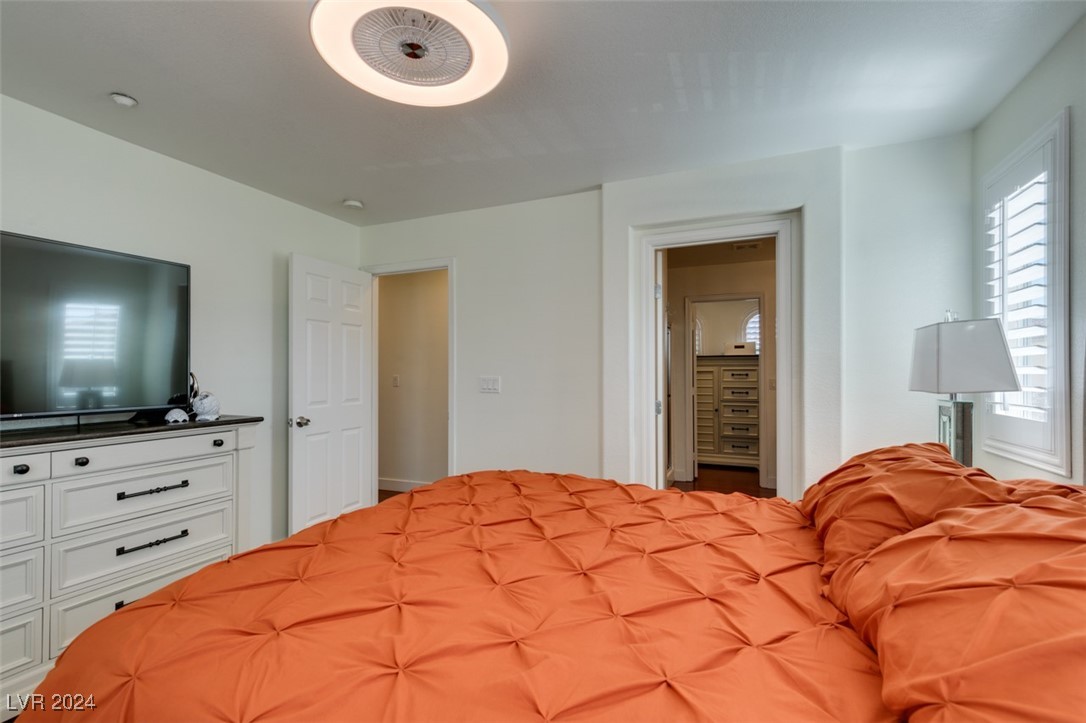 8952 Amy Olivia Avenue