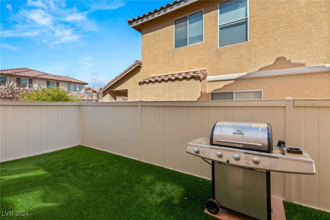 9339 Malaya Garnet Court