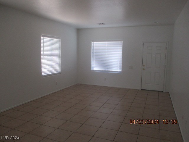 3017 Dowitcher Avenue
