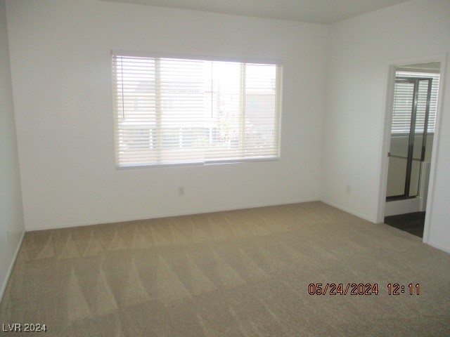3017 Dowitcher Avenue