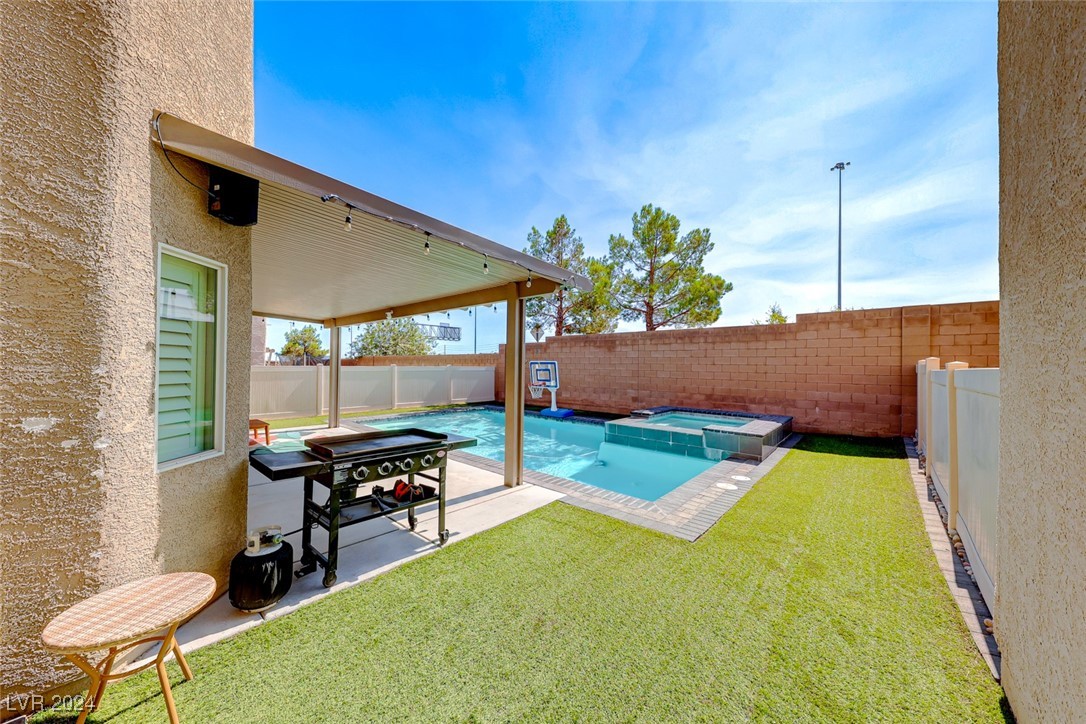 8381 Winterchase Place
