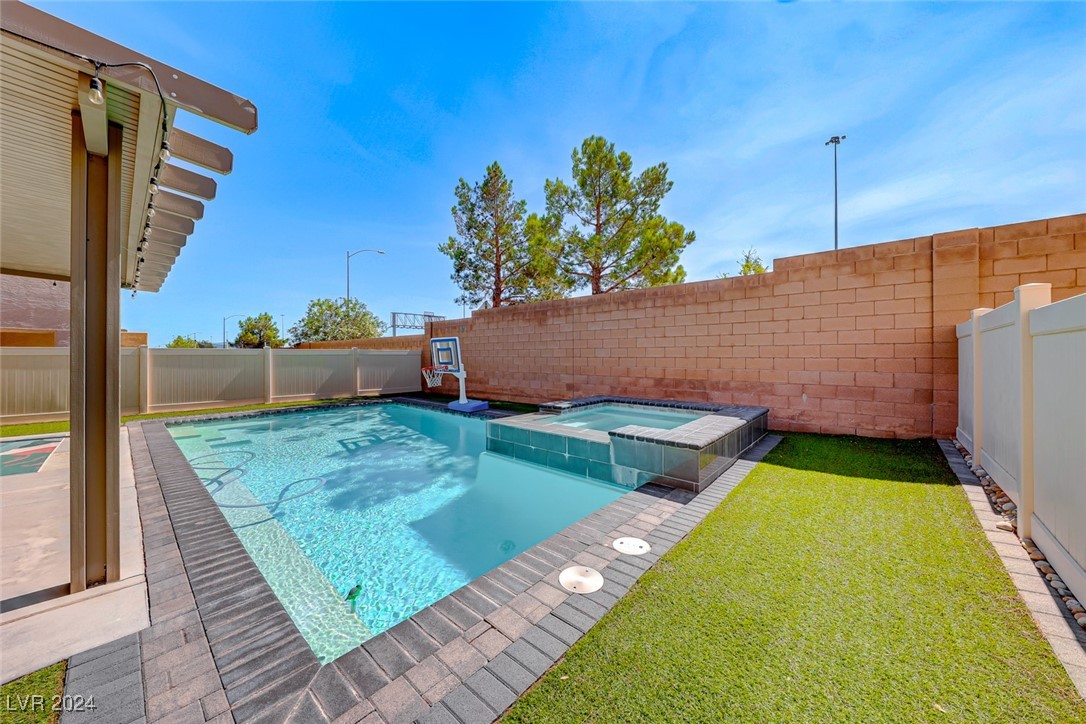 8381 Winterchase Place