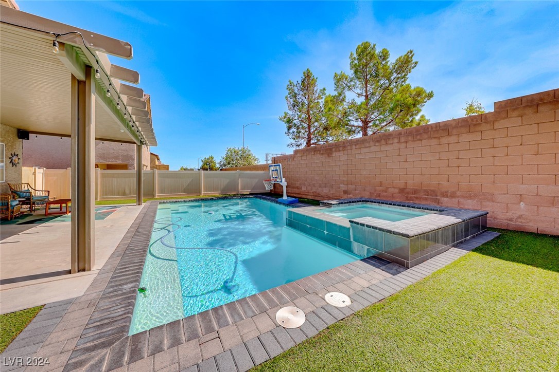 8381 Winterchase Place
