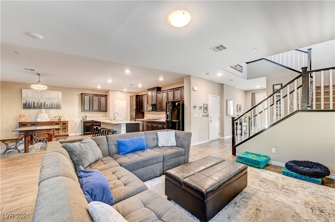 954 Spring Haven Street
