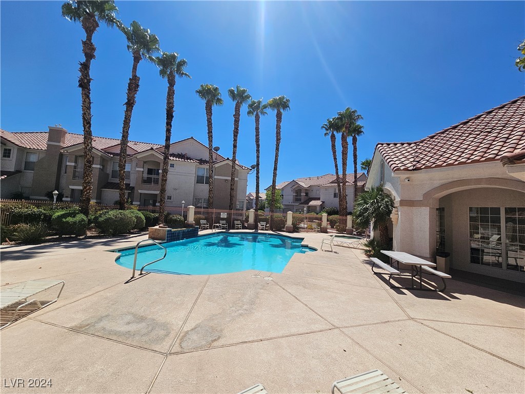 8555 West Russell Road 1088
