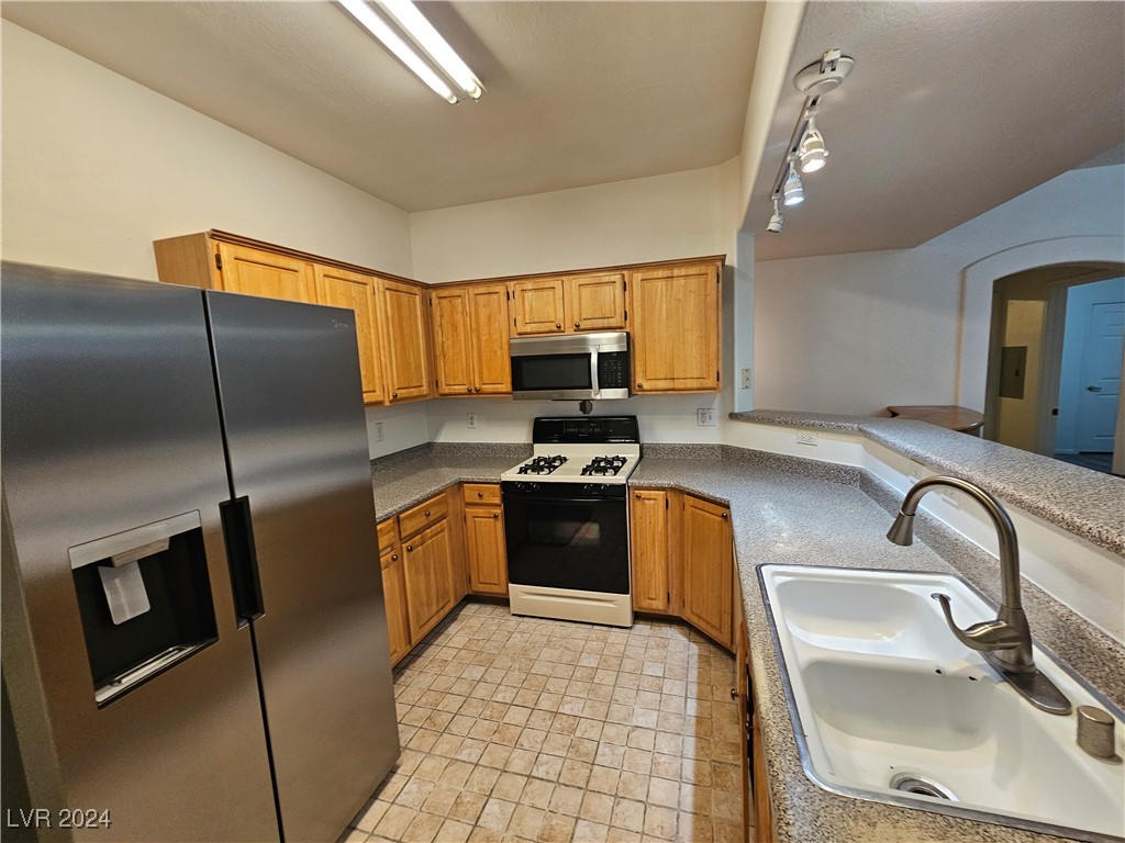 8555 West Russell Road 1088