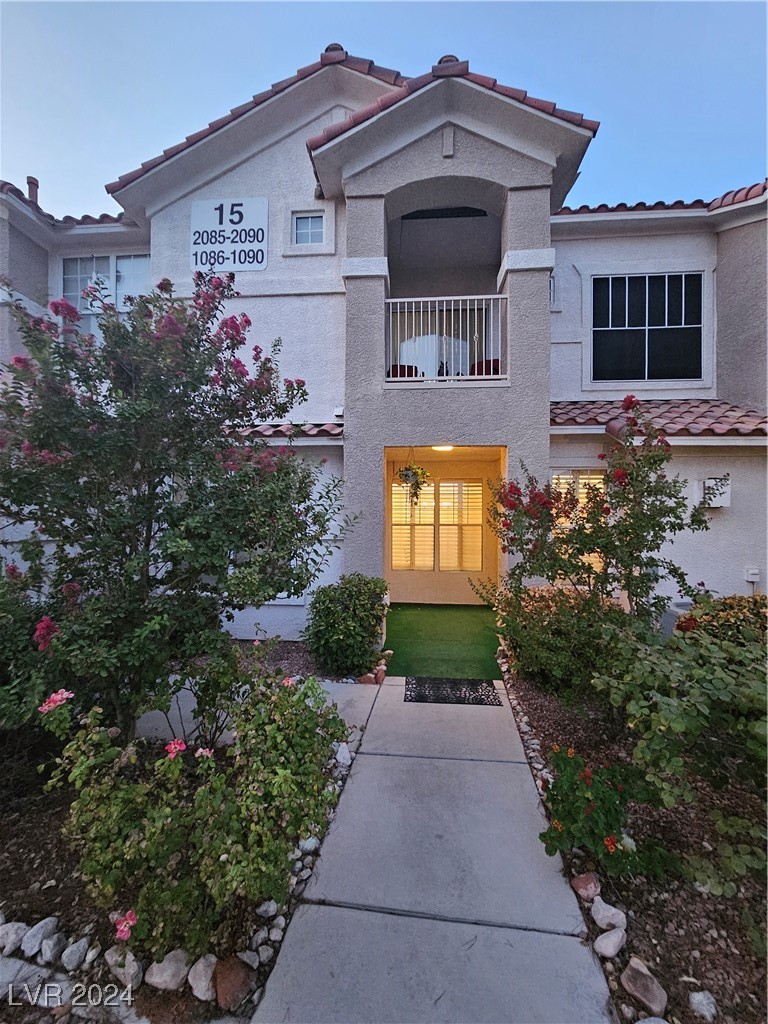 8555 West Russell Road 1088