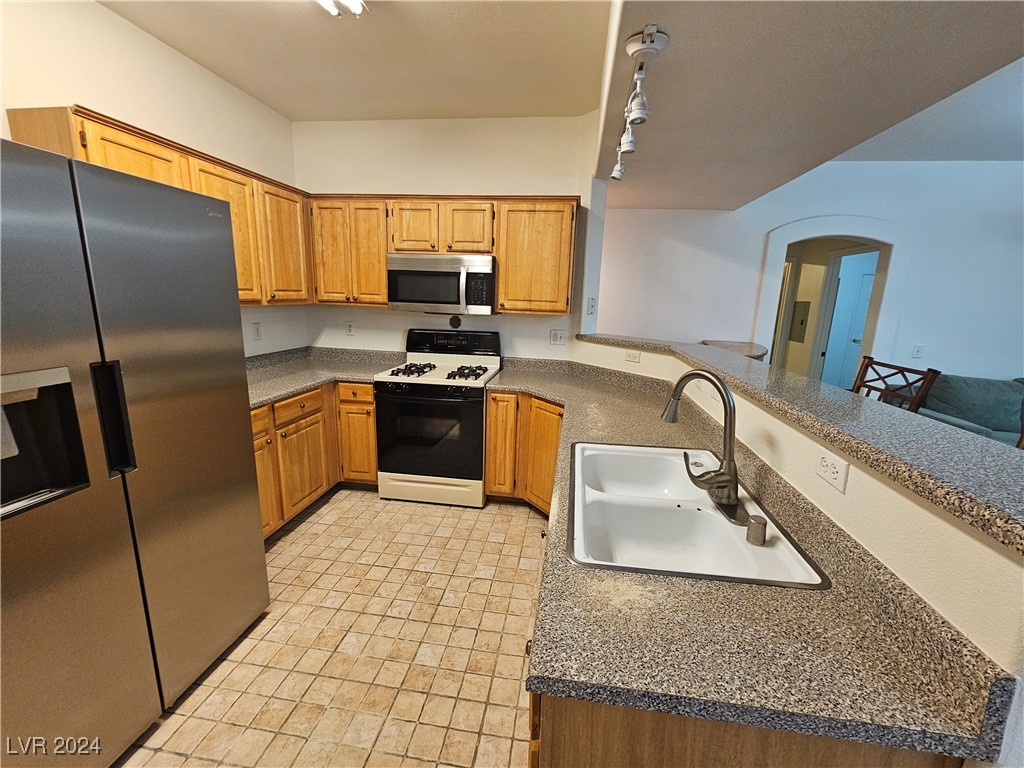 8555 West Russell Road 1088